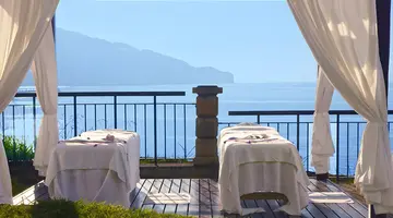 The Cliff Bay