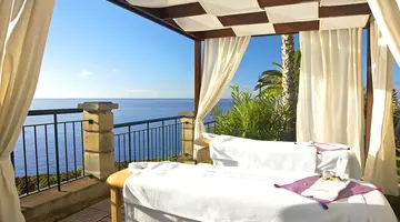 The Cliff Bay