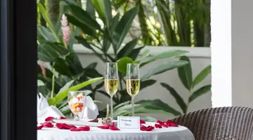 The Cliff Hotel