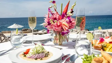 The Cliff Hotel