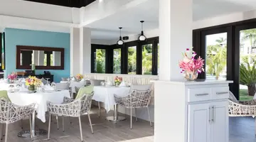 The Cliff Hotel