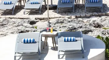 The Cliff Hotel