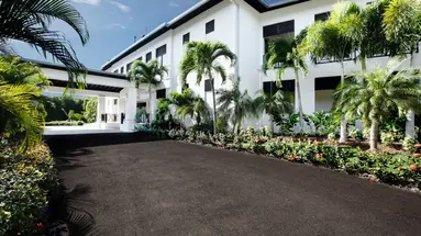 The Cliff Hotel