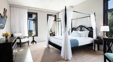 The Cliff Hotel
