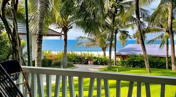 The Cliff Resort & Residence