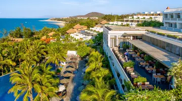 The Cliff Resort & Residence
