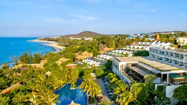 The Cliff Resort & Residence 