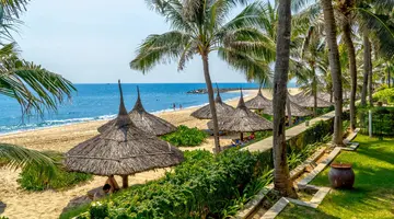 The Cliff Resort & Residence
