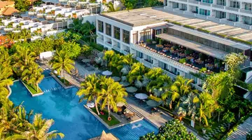 The Cliff Resort & Residence
