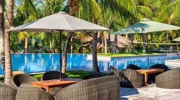 The Cliff Resort & Residence