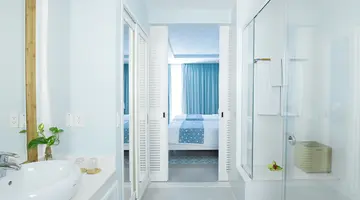 THE CLIFF RESORT & RESIDENCES