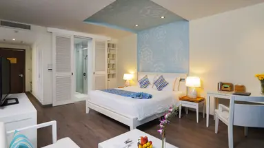 THE CLIFF RESORT & RESIDENCES