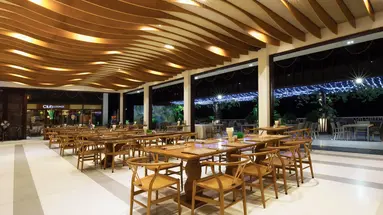 THE CLIFF RESORT & RESIDENCES