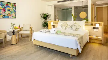 The Cliff Resort & Residences
