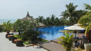THE CLIFF RESORT & RESIDENCES