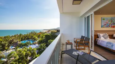 THE CLIFF RESORT & RESIDENCES