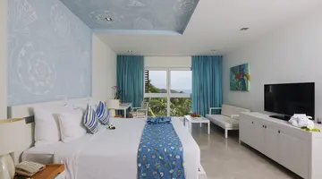 THE CLIFF RESORT & RESIDENCES