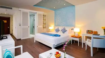 The Cliff Resort & Residences