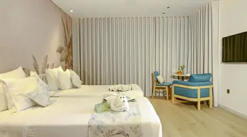 THE CLIFF RESORT & RESIDENCES