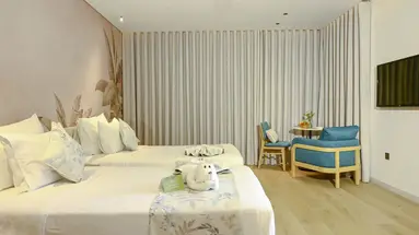 THE CLIFF RESORT & RESIDENCES