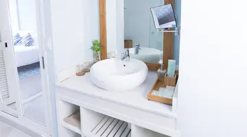 THE CLIFF RESORT & RESIDENCES