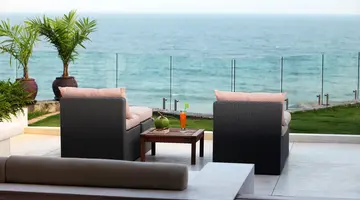 THE CLIFF RESORT & RESIDENCES