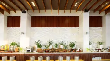 THE CLIFF RESORT & RESIDENCES