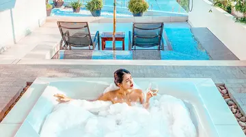THE CLIFF RESORT & RESIDENCES