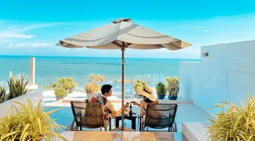 THE CLIFF RESORT & RESIDENCES