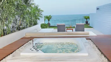 THE CLIFF RESORT & RESIDENCES