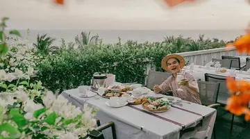 THE CLIFF RESORT & RESIDENCES