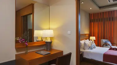 THE CLIFF RESORT & RESIDENCES