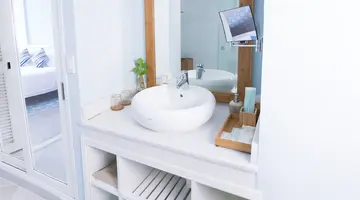 THE CLIFF RESORT & RESIDENCES