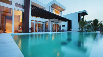 THE CLIFF RESORT & RESIDENCES