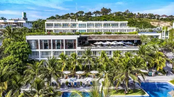 The Cliff Resort & Residences