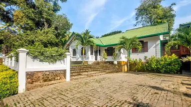 The Coastal Village Cabanas