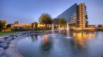 The Creekside Hotel(ex Jumeirah Creekside Hotel)
