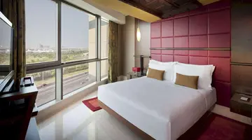 The Creekside Hotel(ex Jumeirah Creekside Hotel)