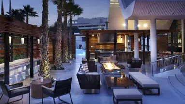 The Creekside Hotel(ex Jumeirah Creekside Hotel)