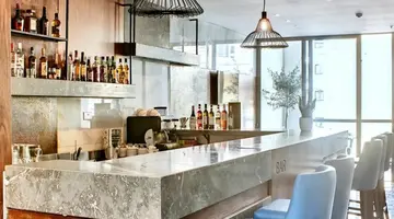The District Hotel