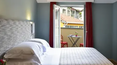 The Editory House Ribeira Porto Hotel