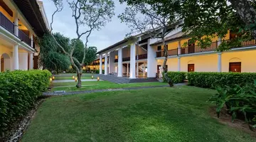 The Fortress Resort & Spa 5