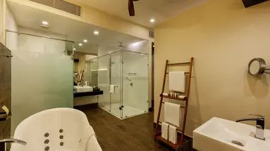 The Fortress Resort & Spa 5