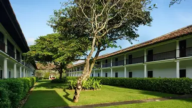 The Fortress Resort & Spa 5