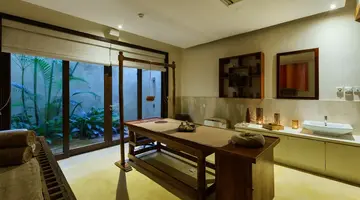 The Fortress Resort & Spa 5