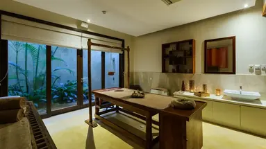 The Fortress Resort & Spa 5