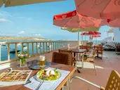 The Gillieru Harbour Hotel