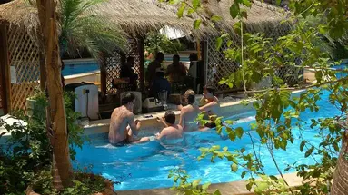 The Gillieru Harbour Hotel