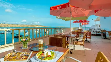 The Gillieru Harbour Hotel