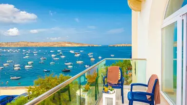 The Gillieru Harbour Hotel